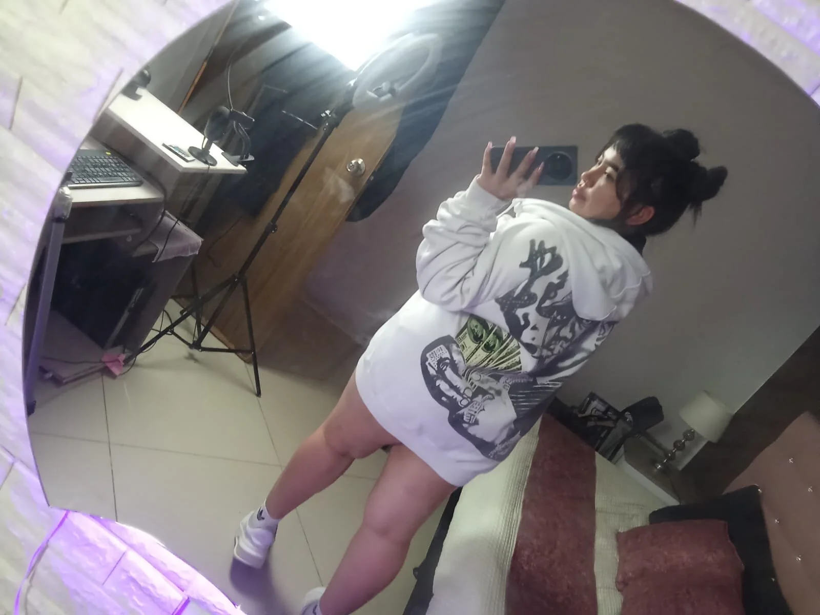 XXX Porn Photo of Nude alice__tylor 85