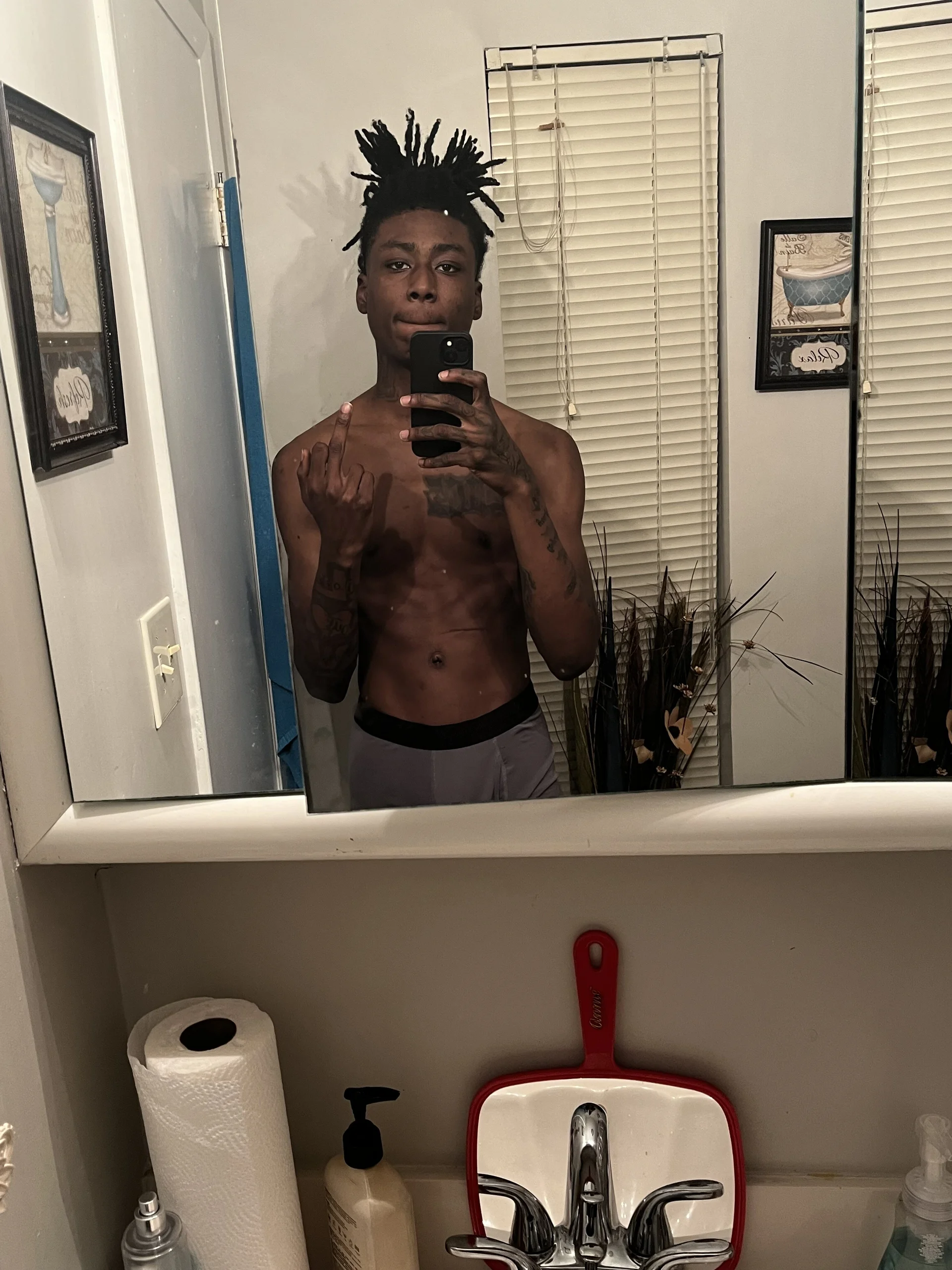 XXX Porn Photo of Nude Cinceregostupid 2