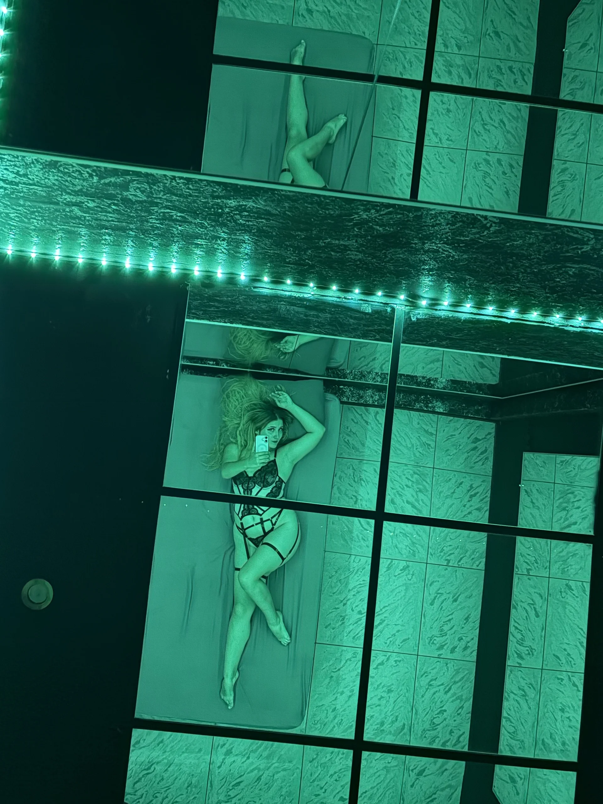 XXX Porn Photo of Nude AdelRich 8