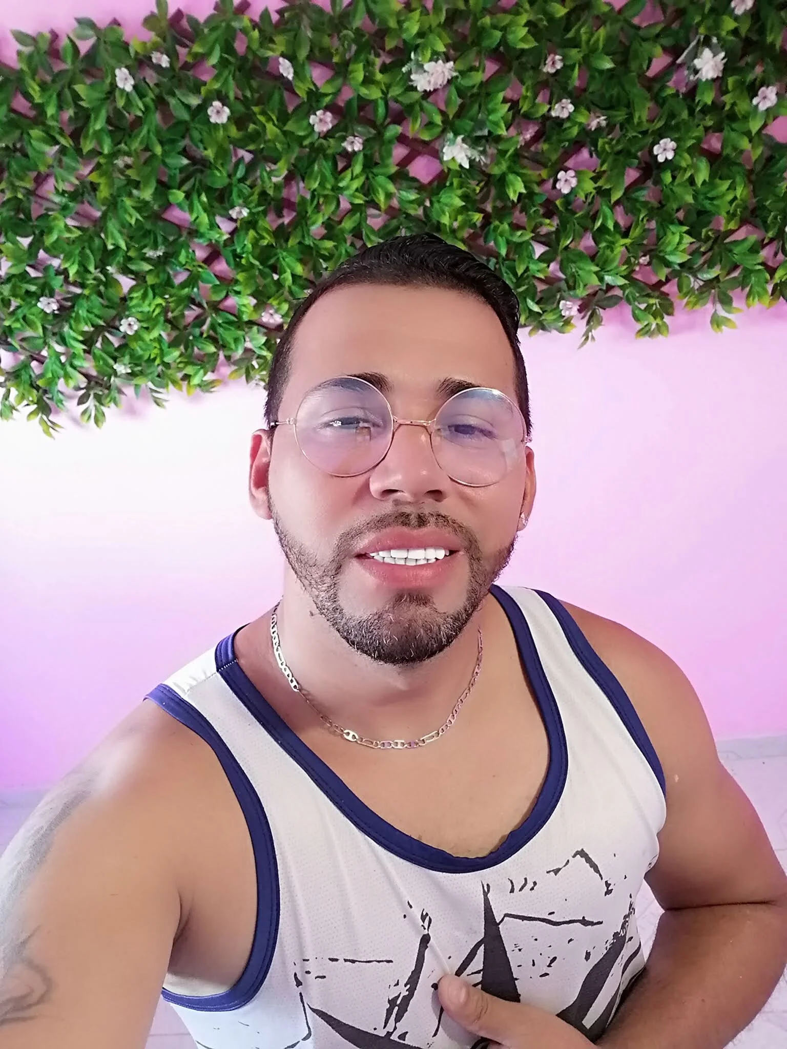 XXX Porn Photo of Nude sexy_maduro 2
