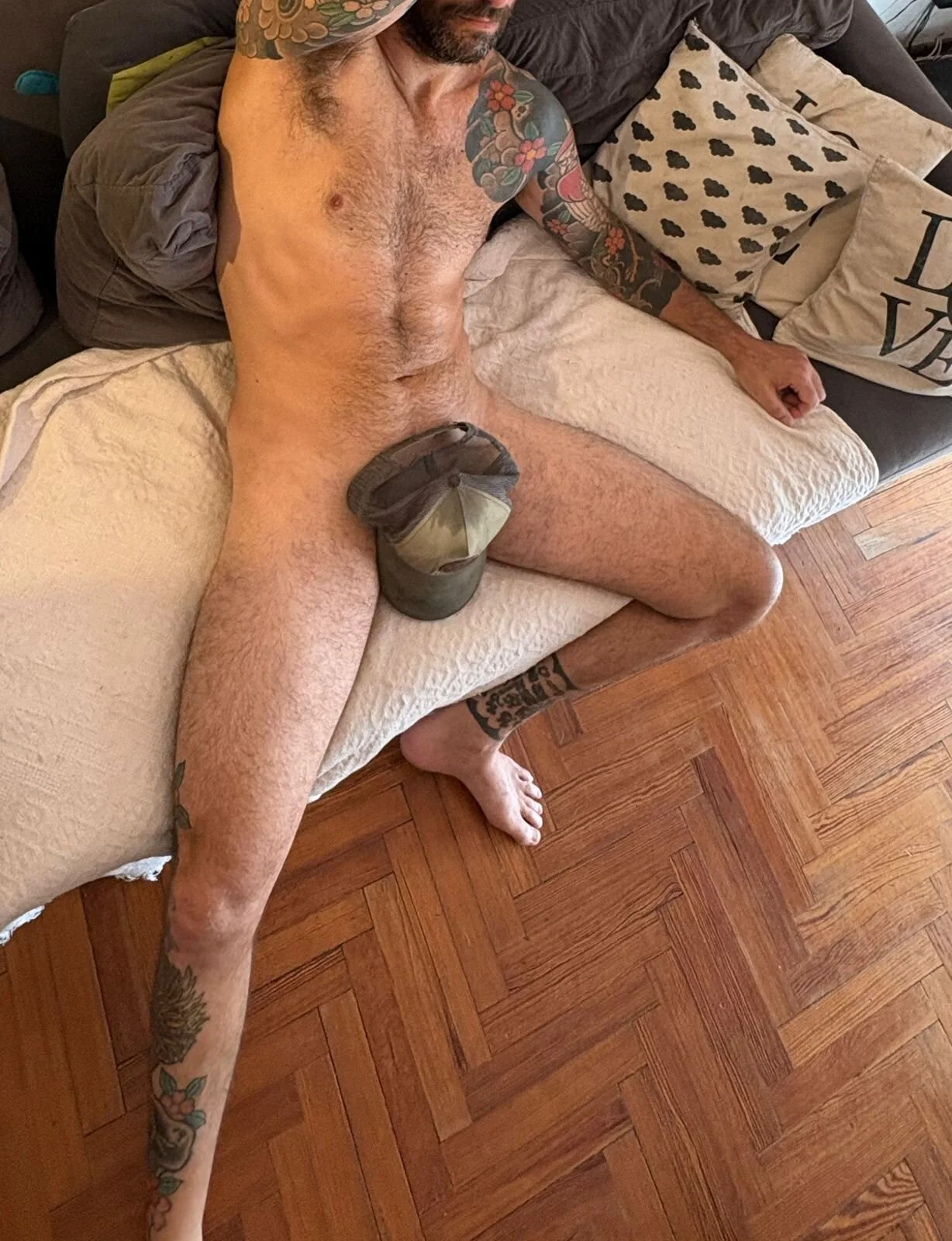XXX Porn Photo of Nude Nenelarge69 1