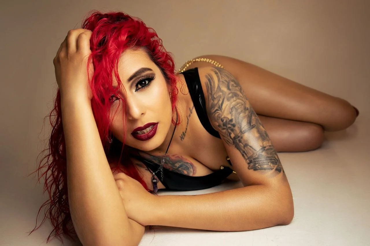 XXX Porn Photo of Nude Megaan_grey_ 5