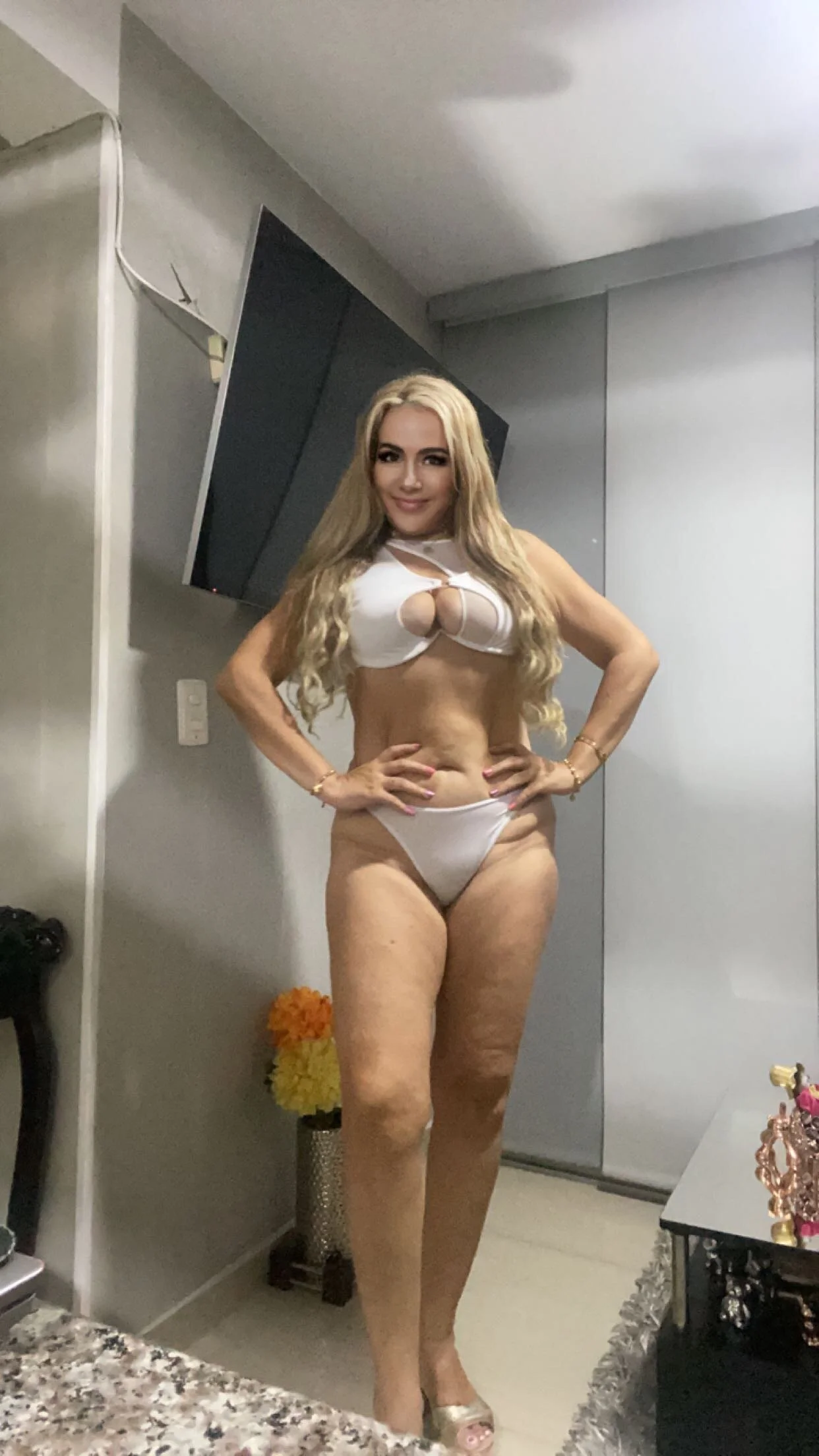 XXX Porn Photo of Nude LARIANA_RIVERA23 60