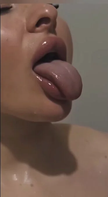 XXX Porn Photo of Nude lSOSO-Whore-Egypt 4