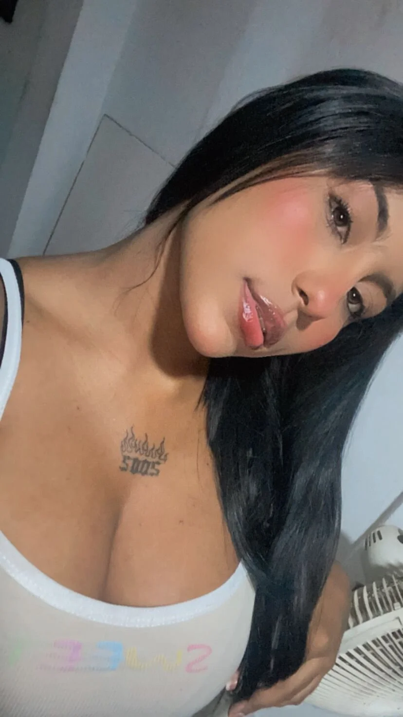 XXX Porn Photo of Nude khate_smith 5