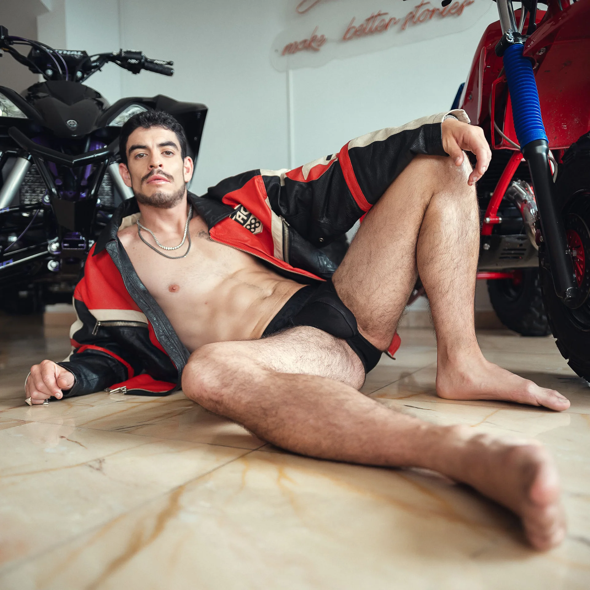 XXX Porn Photo of Nude damian_bull 12
