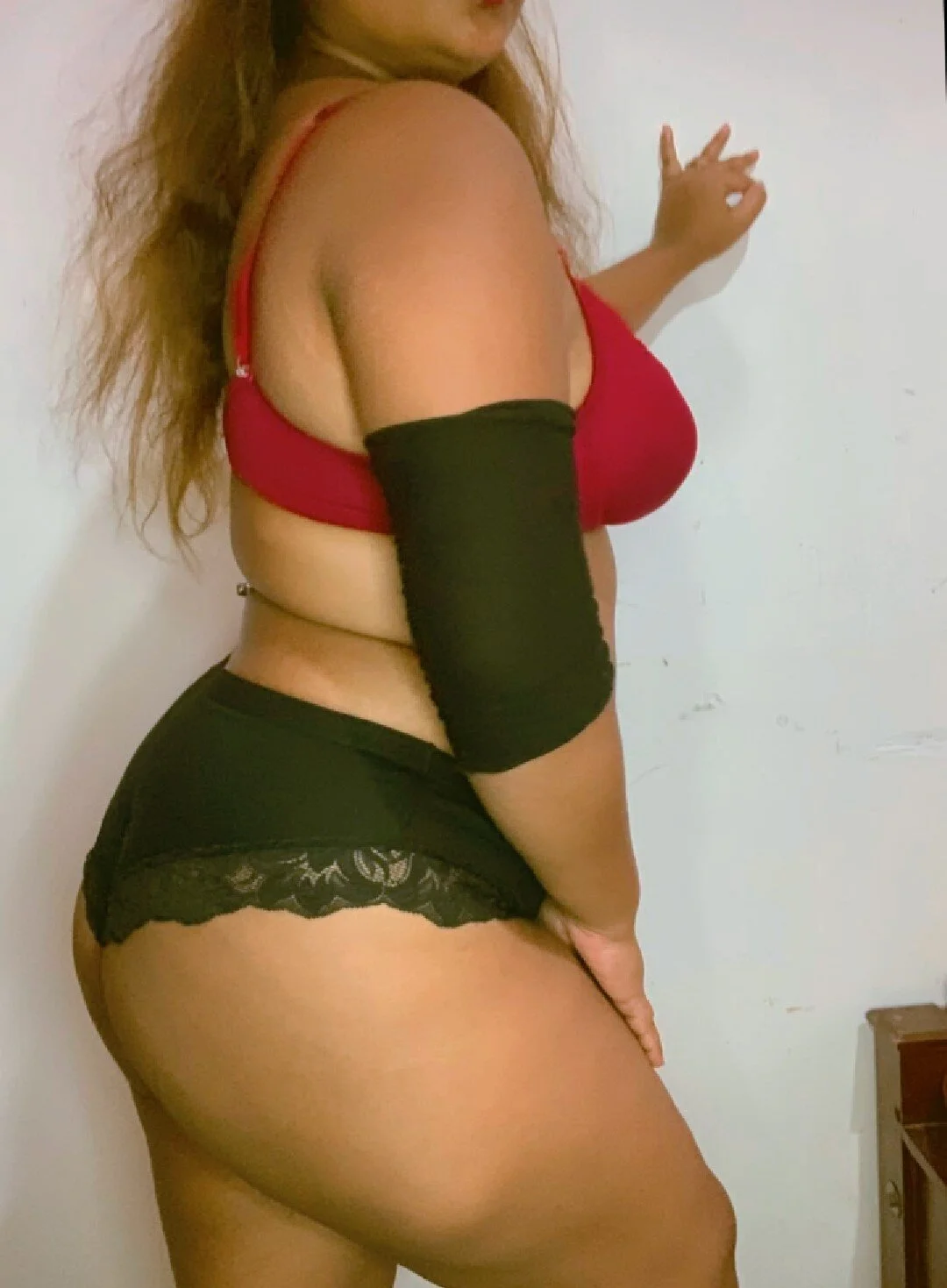 XXX Porn Photo of Nude RedRos01 3