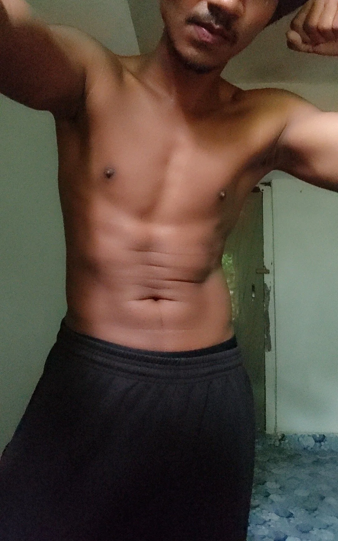 XXX Porn Photo of Nude Handsome_star 1