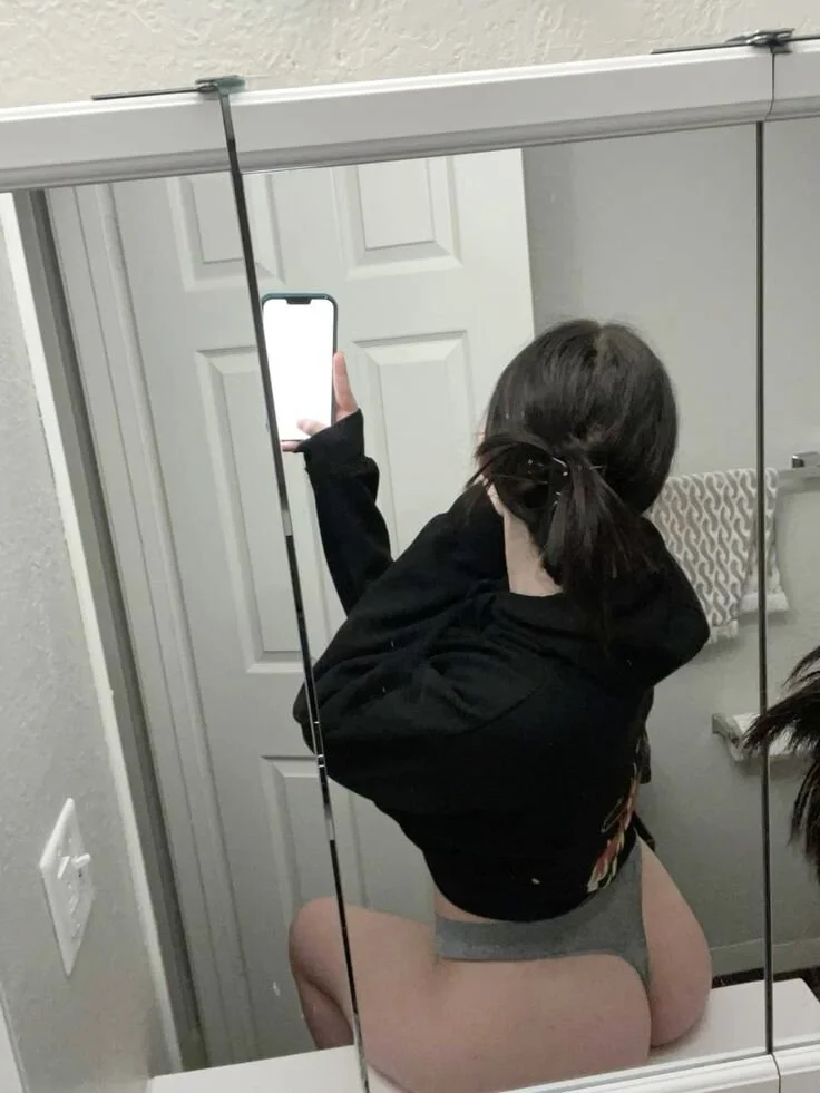 XXX Porn Photo of Nude Katherin_cut99 3