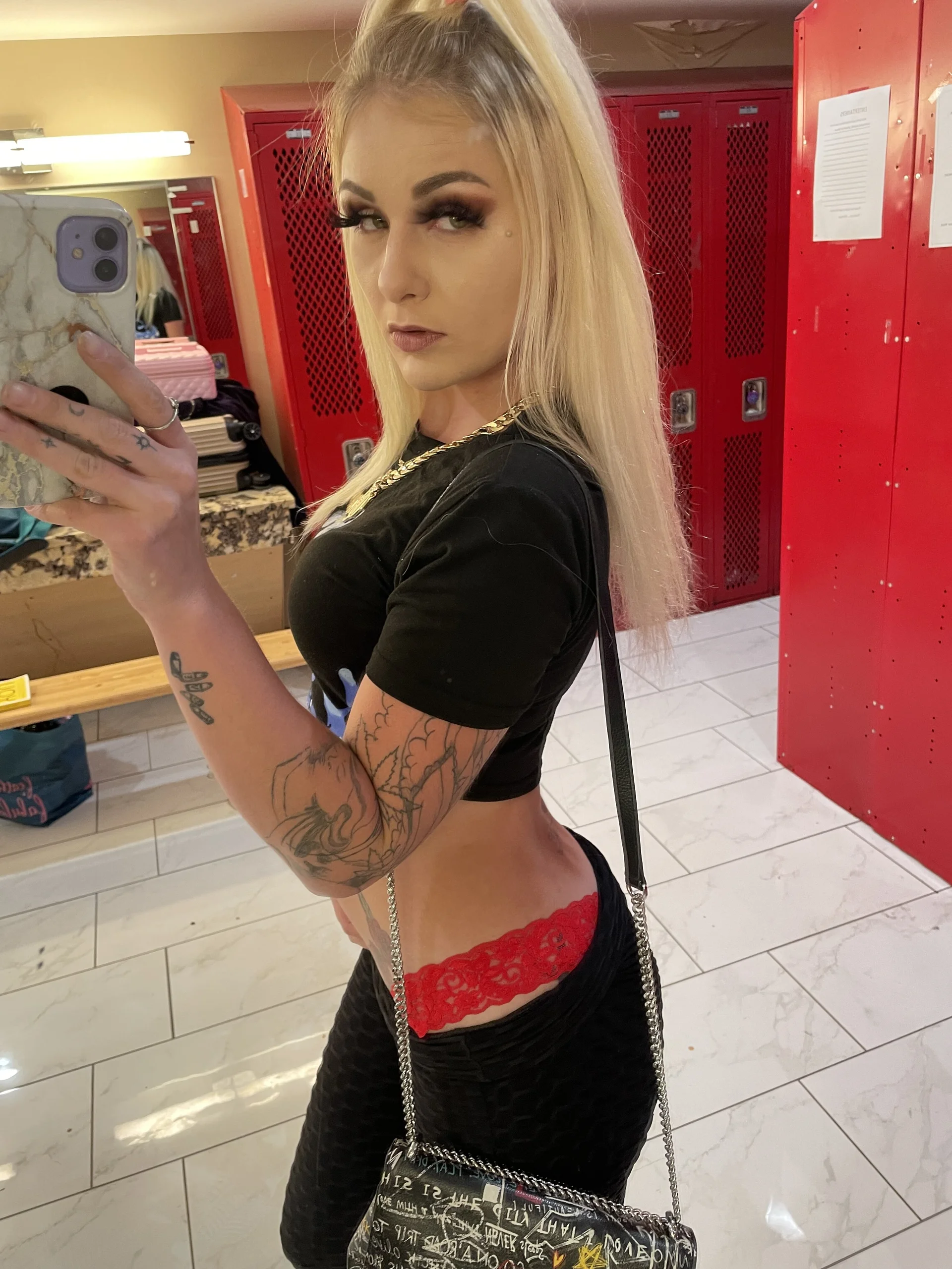 XXX Porn Photo of Nude Savage_Barbie 8
