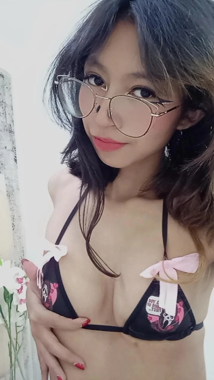 XXX Porn Photo of Nude Yommi_Winx 3