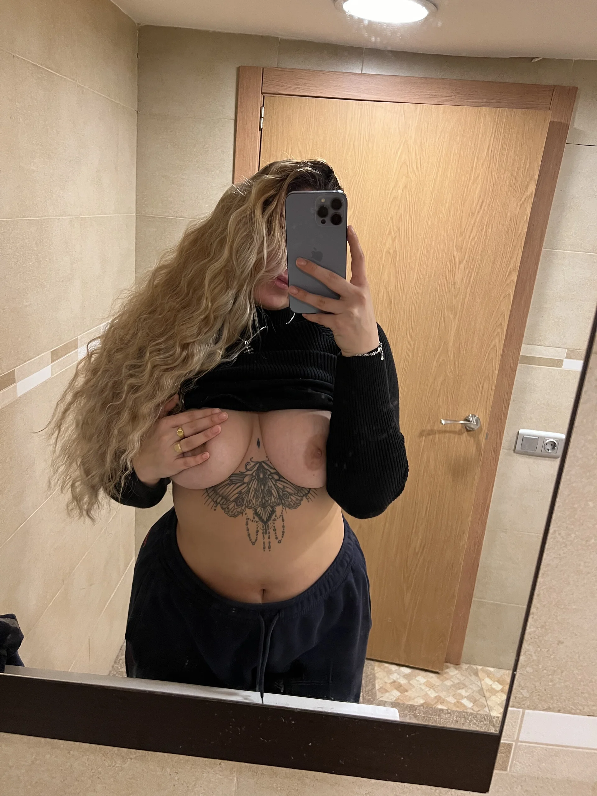 XXX Porn Photo of Nude MariaMeir 16