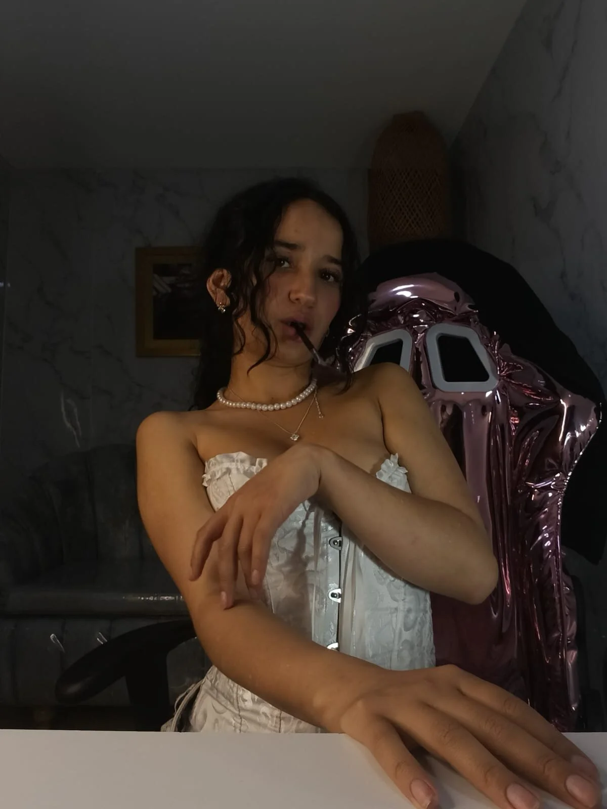 XXX Porn Photo of Nude bella_vibess_s 9