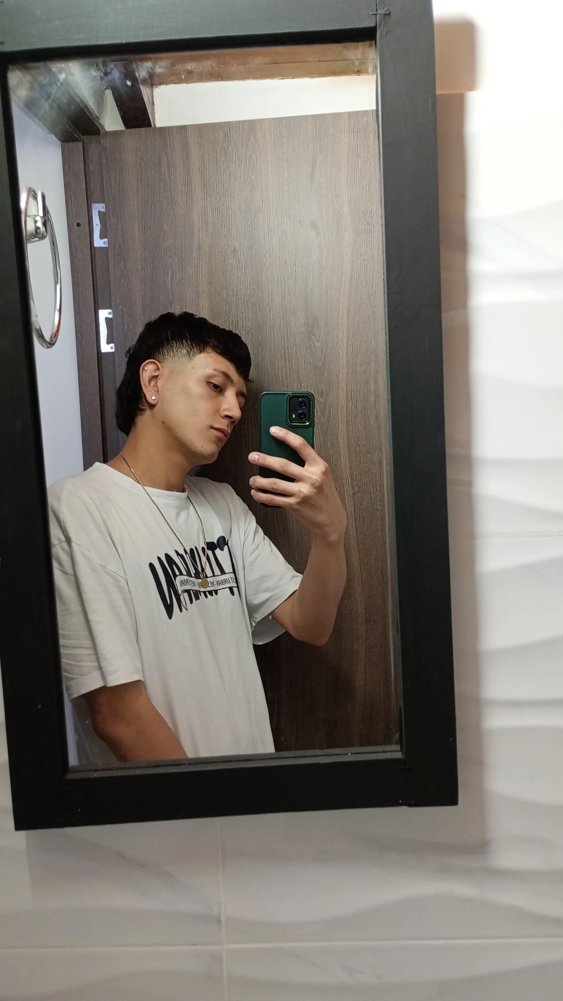 XXX Porn Photo of Nude cute_mathew 2