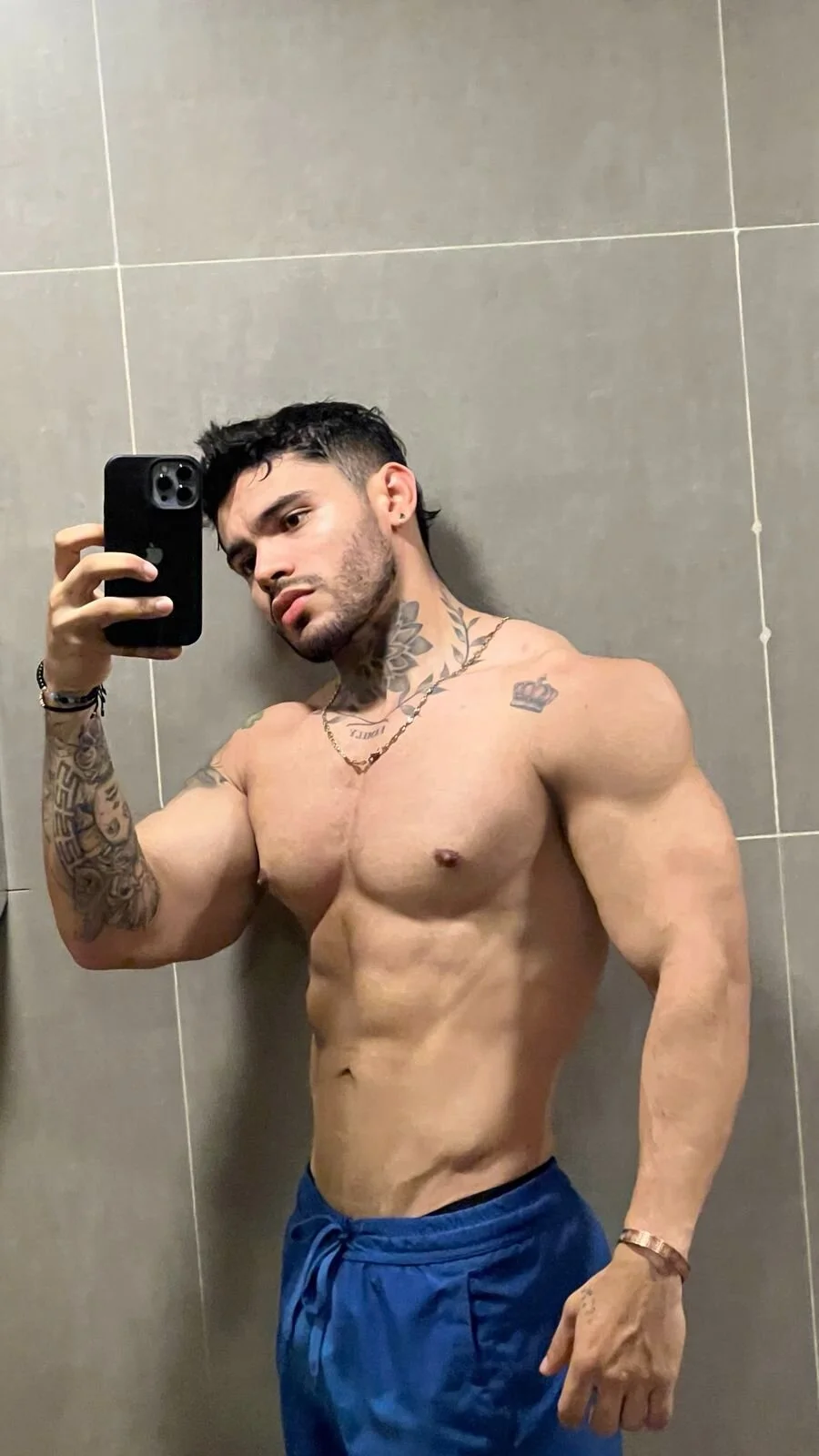 XXX Porn Photo of Nude thiago_ferrari_ 1