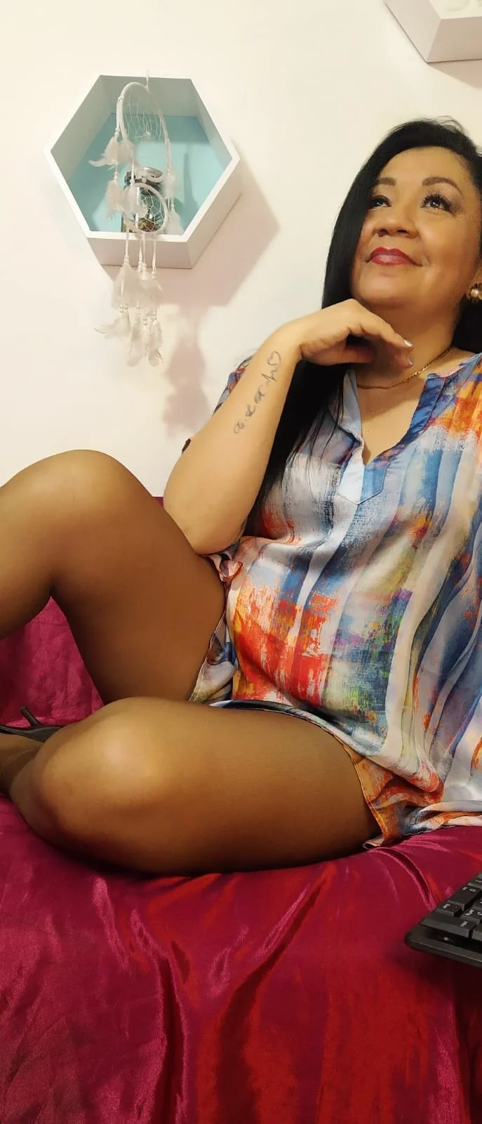 XXX Porn Photo of Nude yourhornyjuliettee 3
