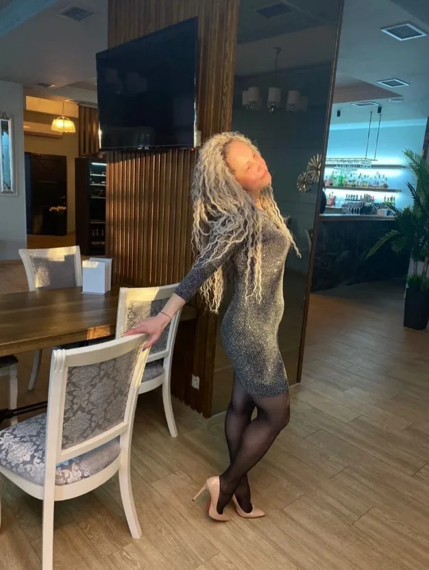 XXX Porn Photo of Nude Ronda_Roni 5