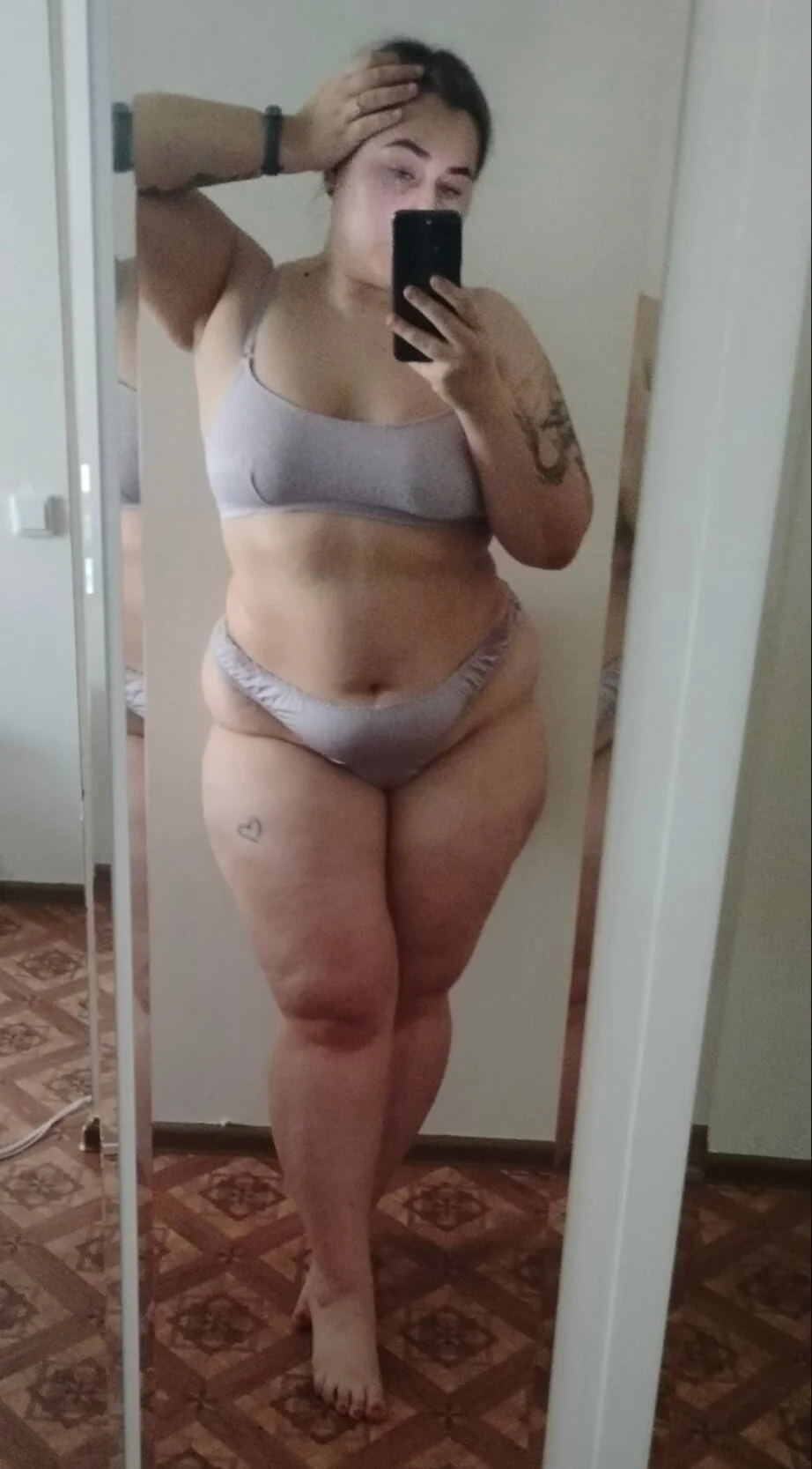 XXX Porn Photo of Nude LadySambuca 3