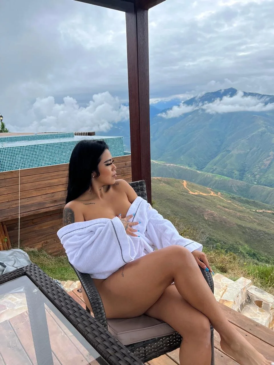 XXX Porn Photo of Nude rouse__hallberg 11