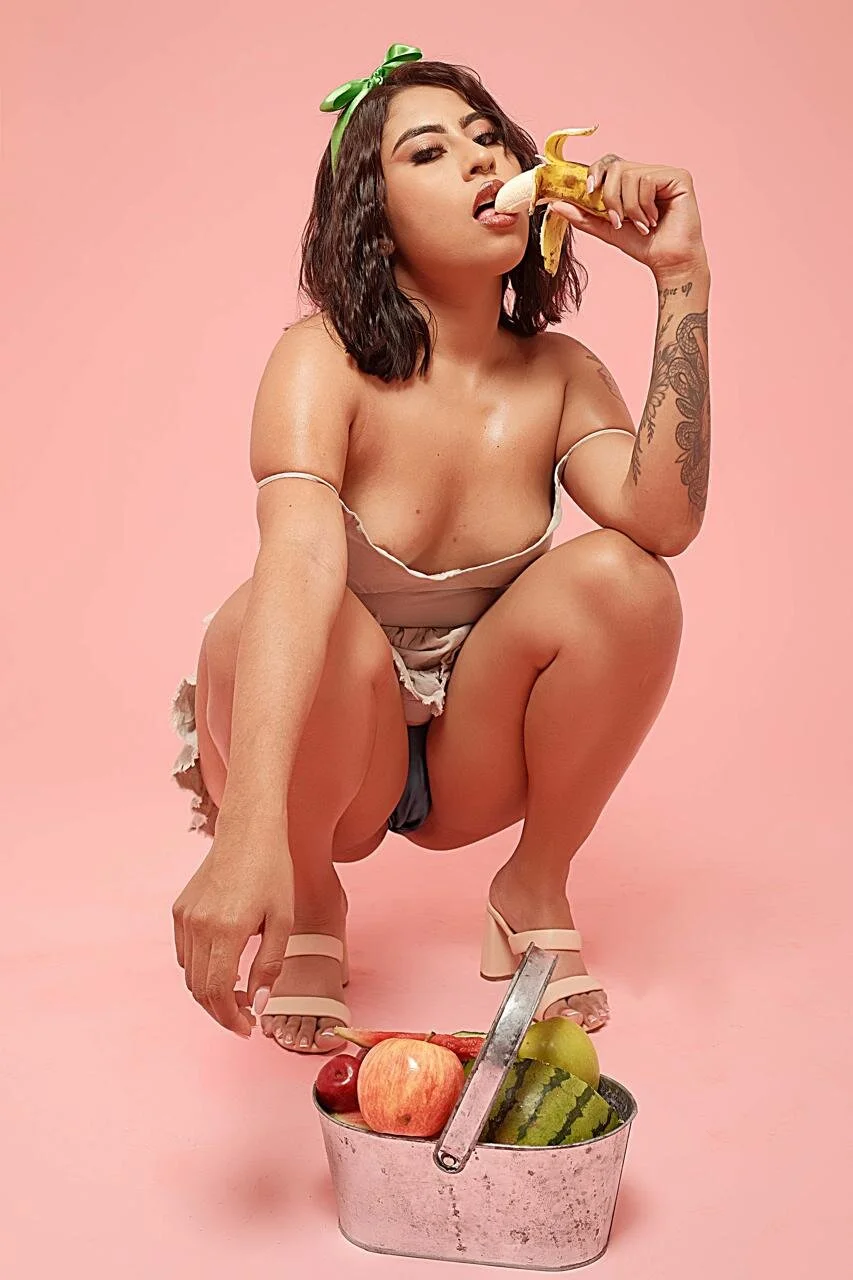 XXX Porn Photo of Nude ThamaraGen_ 11