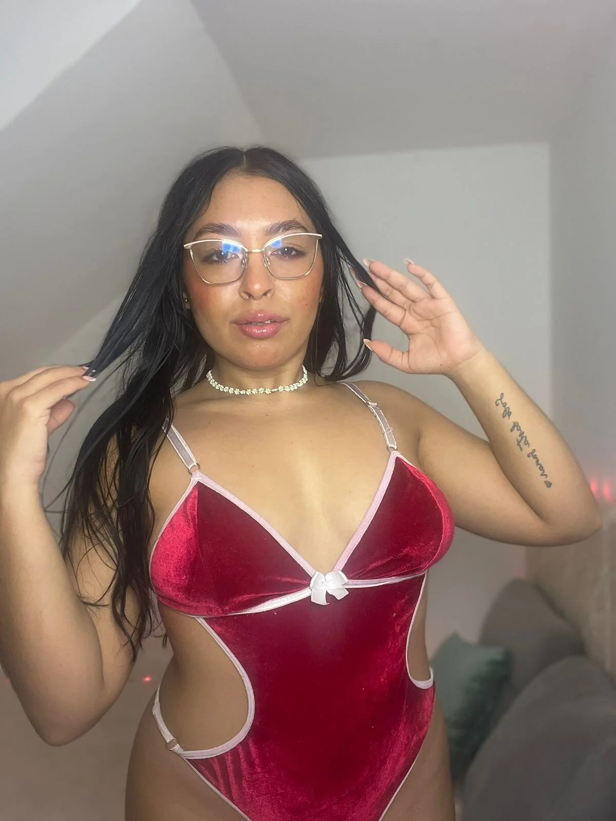 XXX Porn Photo of Nude marywhitee__ 69