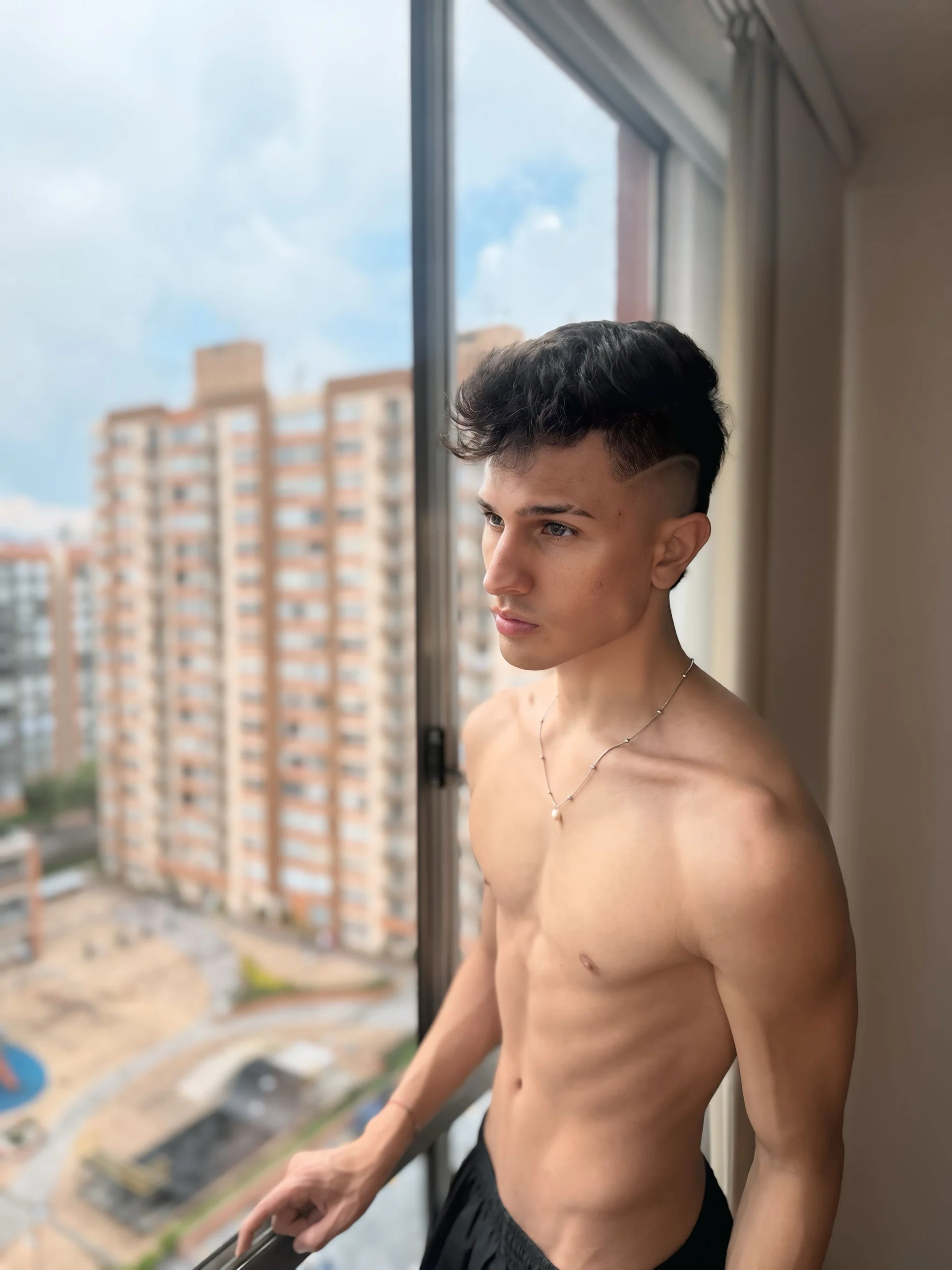 XXX Porn Photo of Nude kevin_ahss 2