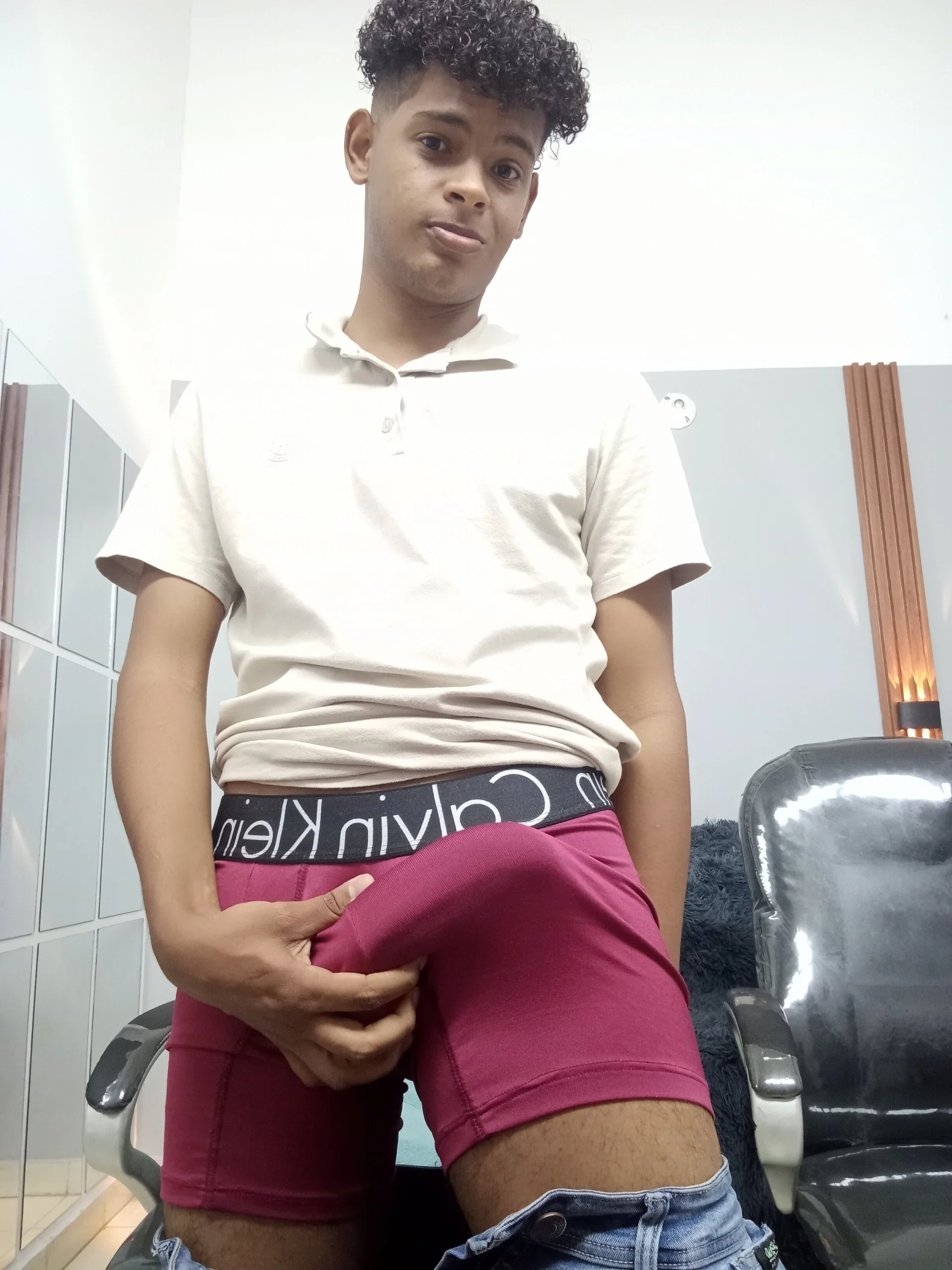 XXX Porn Photo of Nude boylittle19cm 4