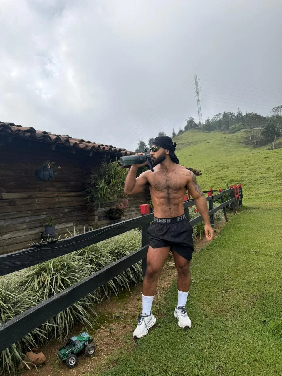 XXX Porn Photo of Nude tomy_scoot 5