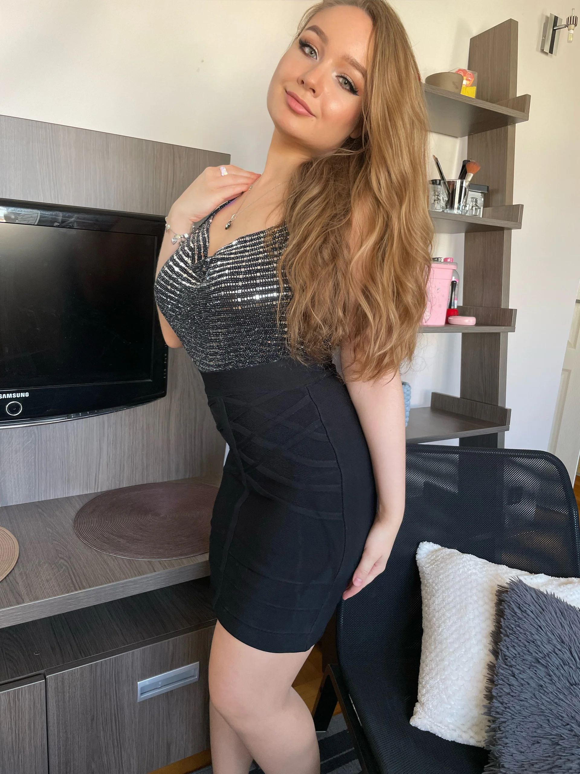 XXX Porn Photo of Nude BUSTYTUBE 7