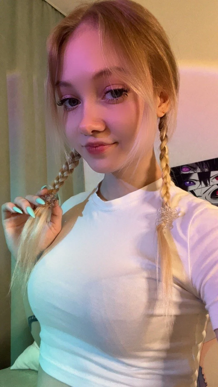 XXX Porn Photo of Nude Vilynnella 3