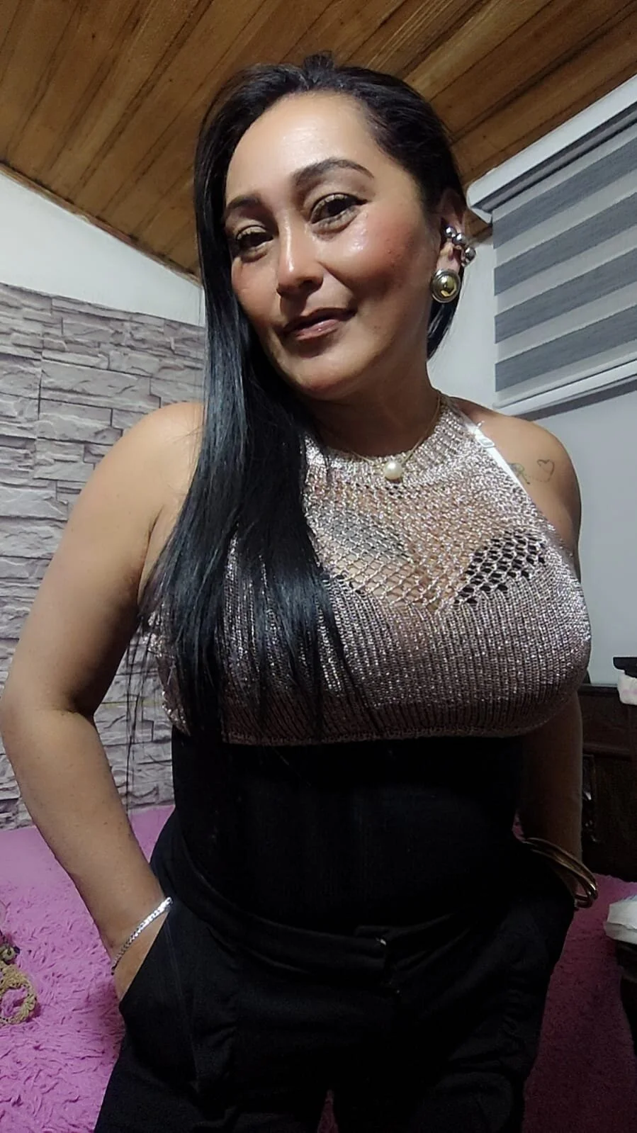 XXX Porn Photo of Nude JULIANAWET69 8