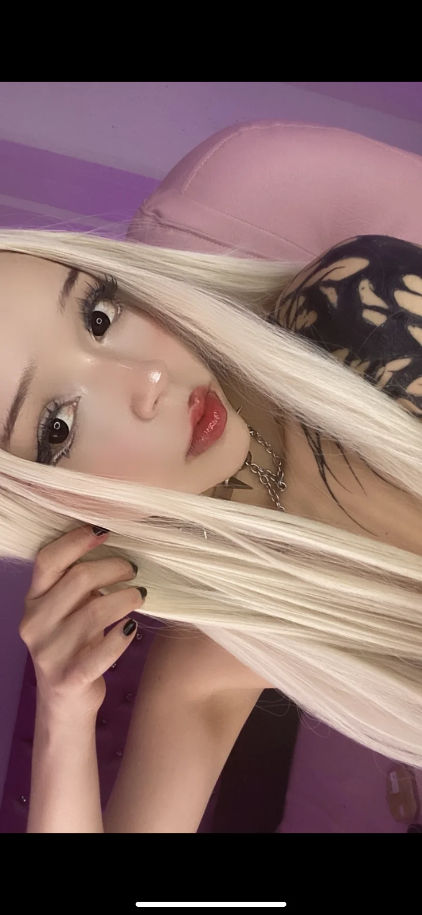 XXX Porn Photo of Nude Zombieeporcelainex 1