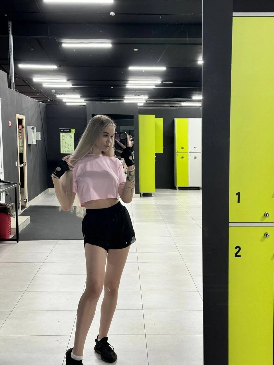 XXX Porn Photo of Nude BBabyShark 31