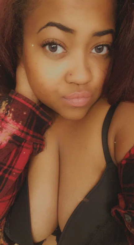 XXX Porn Photo of Nude LionessGoddess 2