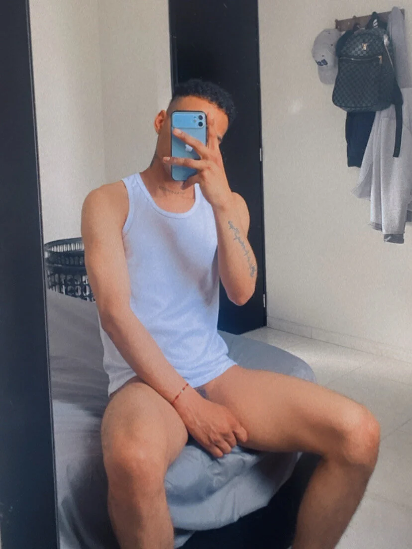 XXX Porn Photo of Nude Sexyboy_0199 3