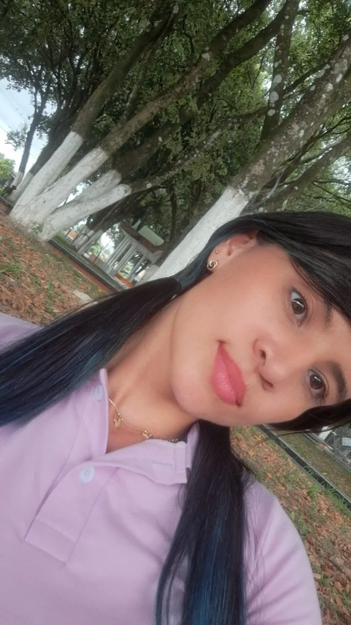 XXX Porn Photo of Nude smallbrenda21 14