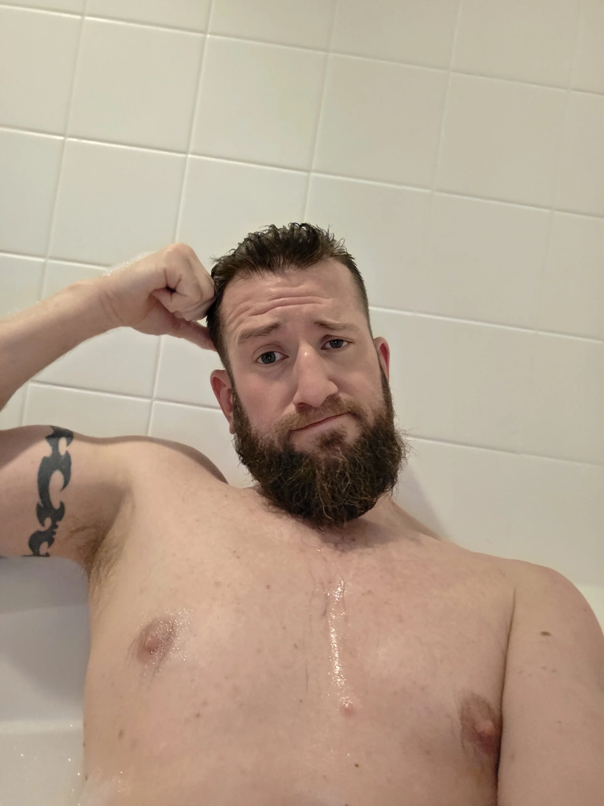 XXX Porn Photo of Nude Icebearsticlese 2