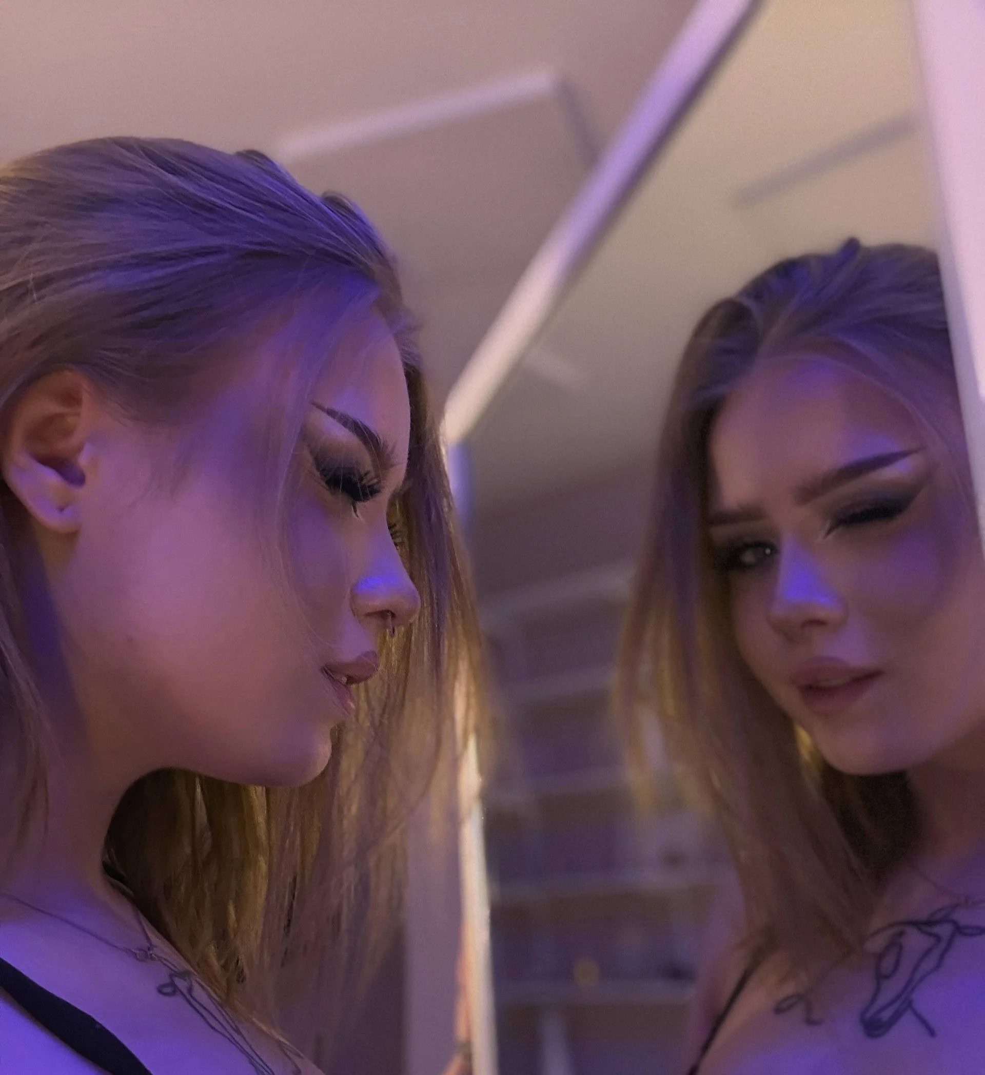 XXX Porn Photo of Nude royce_ghost1 230