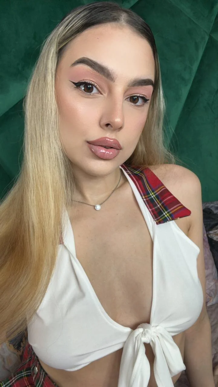 XXX Porn Photo of Nude ScarletColes 39