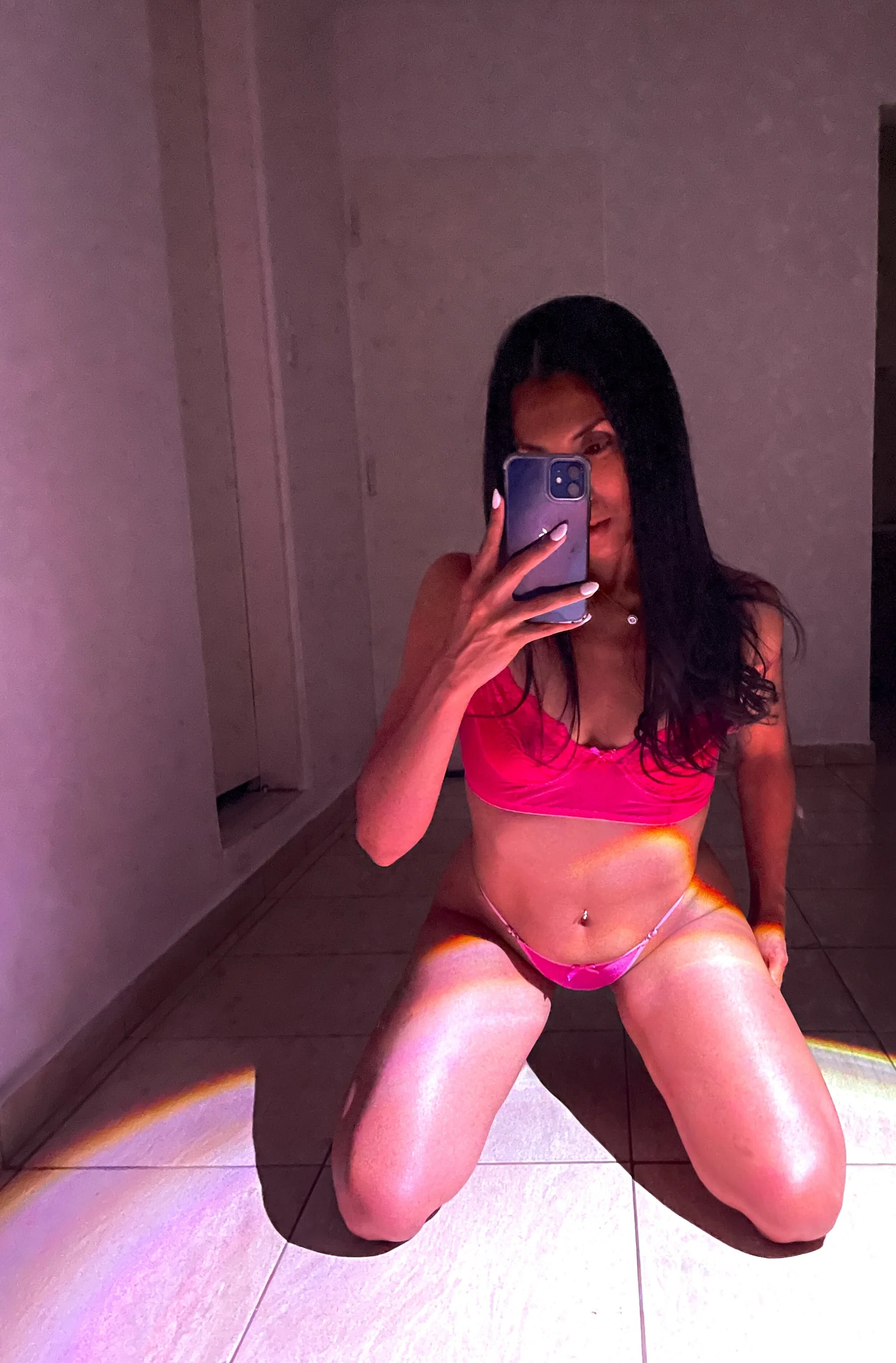 XXX Porn Photo of Nude MaddyX__ 37