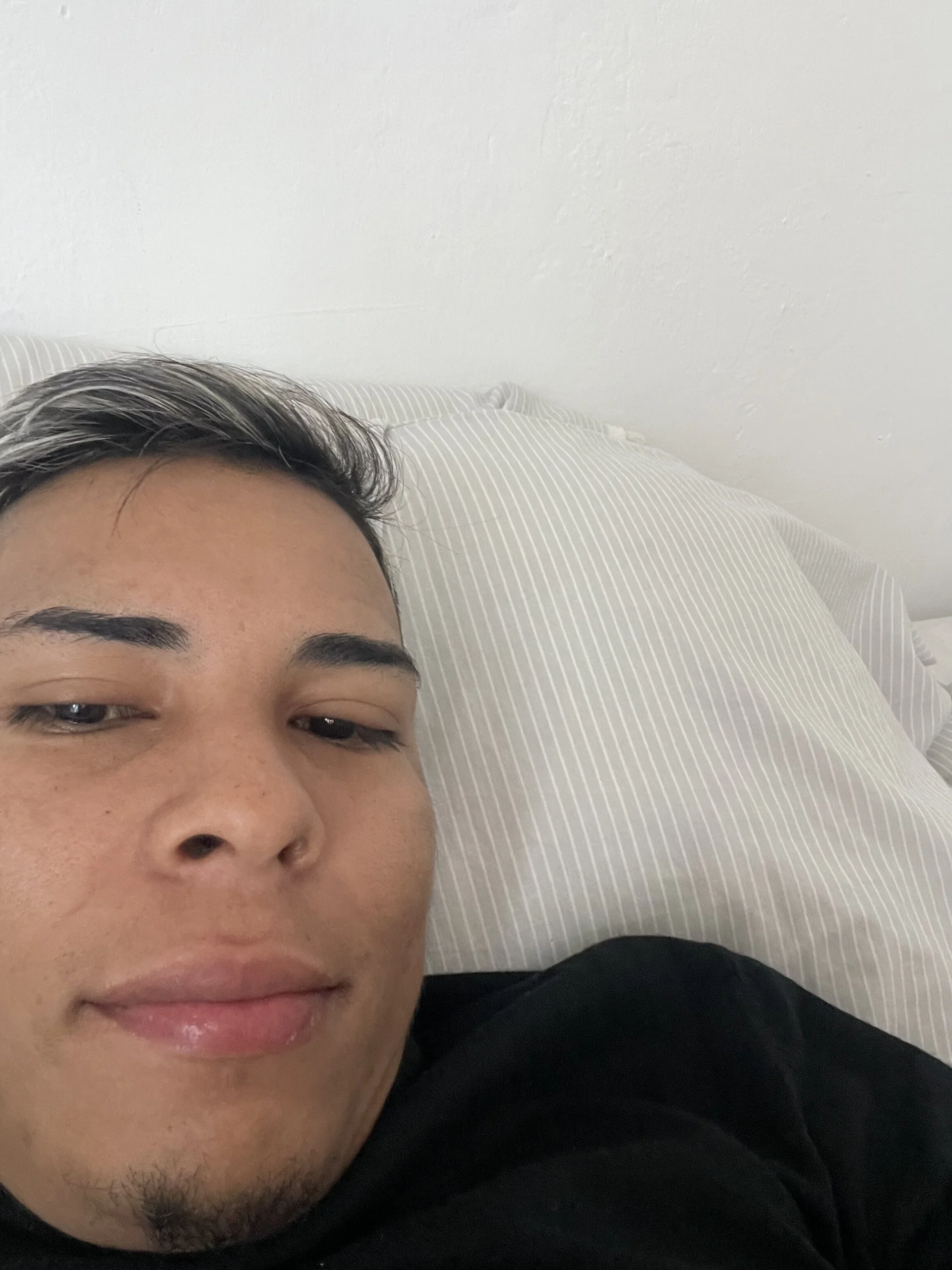 XXX Porn Photo of Nude LeiAaron9810 2