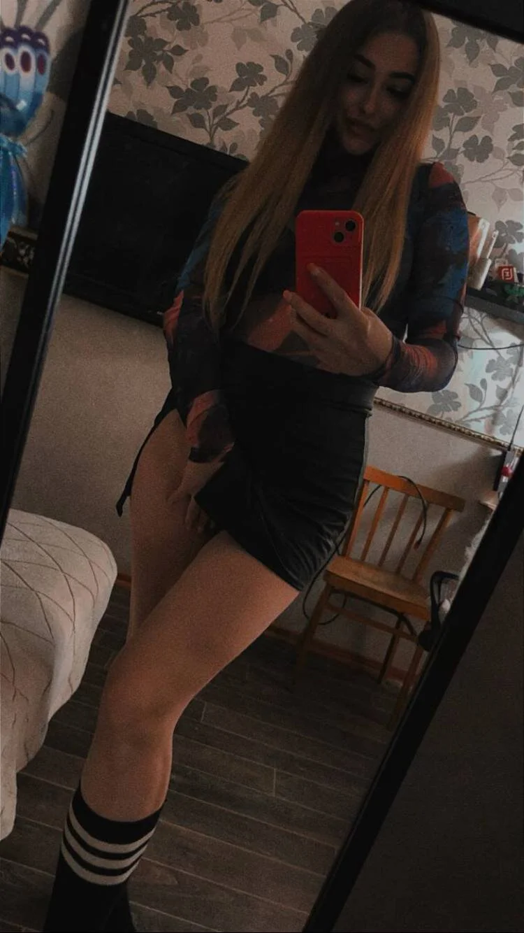 XXX Porn Photo of Nude YourWeakness_ 5