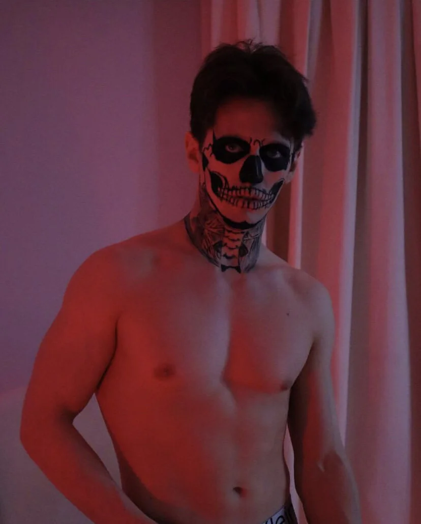 XXX Porn Photo of Nude tommyjoyer 6