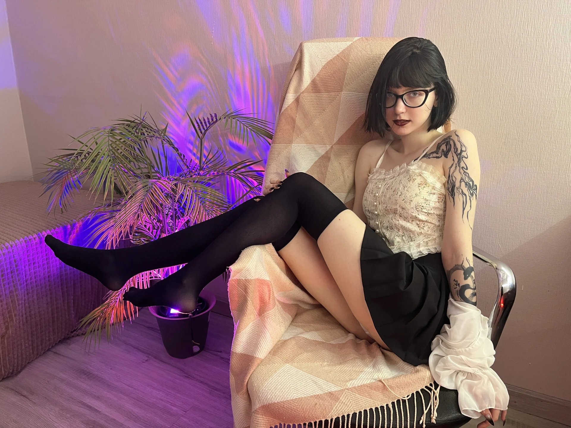 XXX Porn Photo of Nude HazelTompson 2