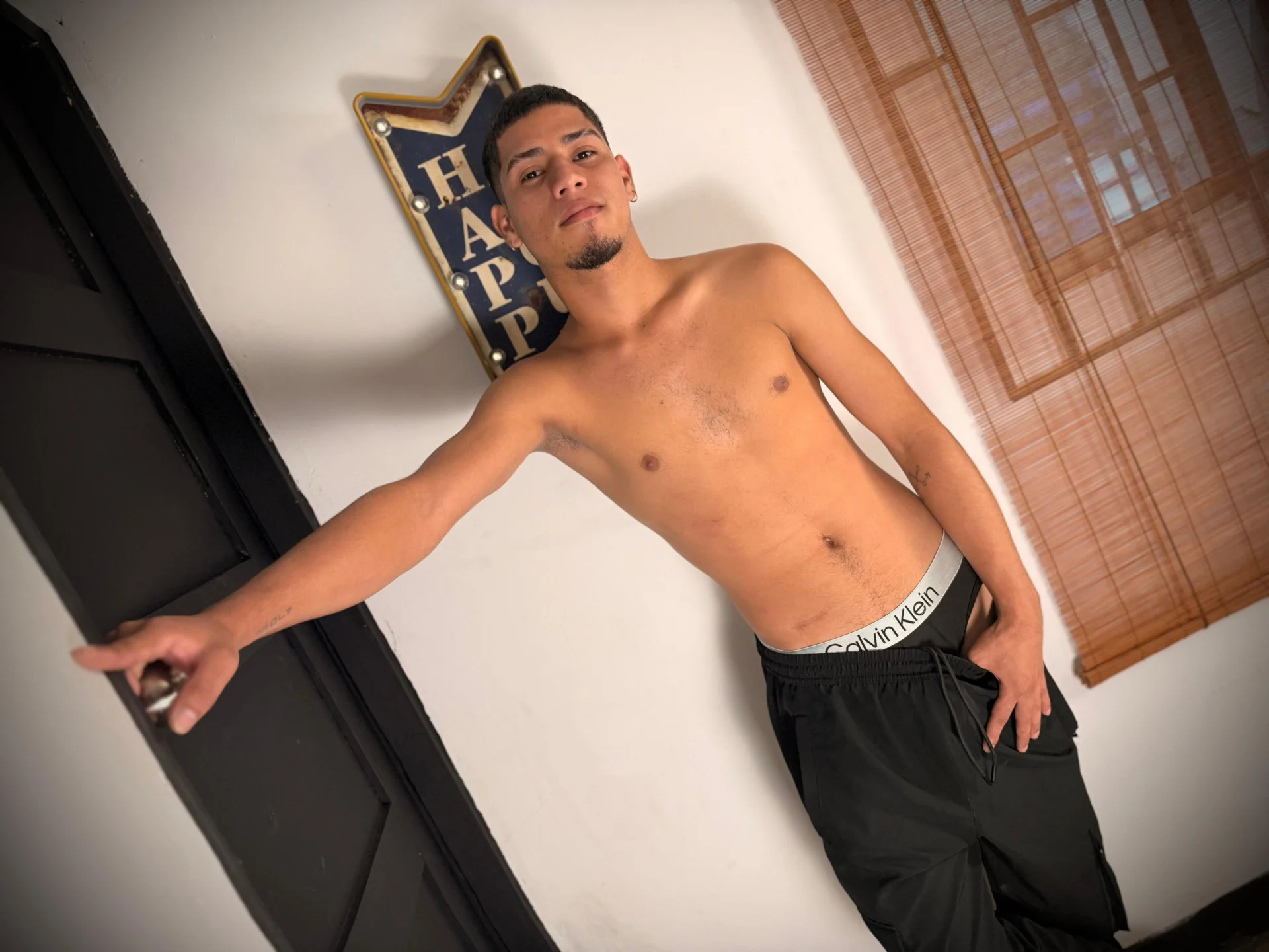 XXX Porn Photo of Nude gael_brand 4