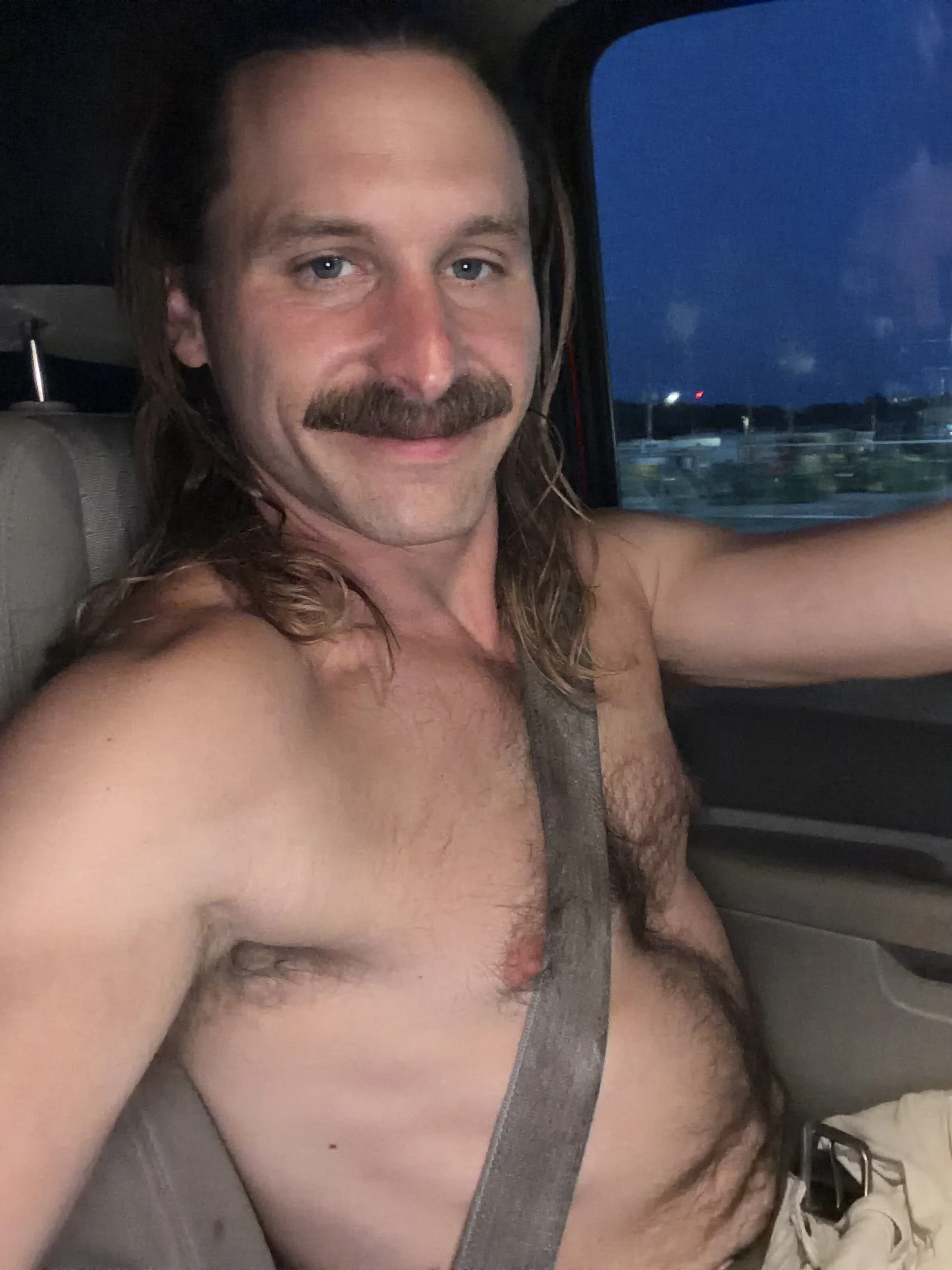 XXX Porn Photo of Nude Dadbodnextdoor 1