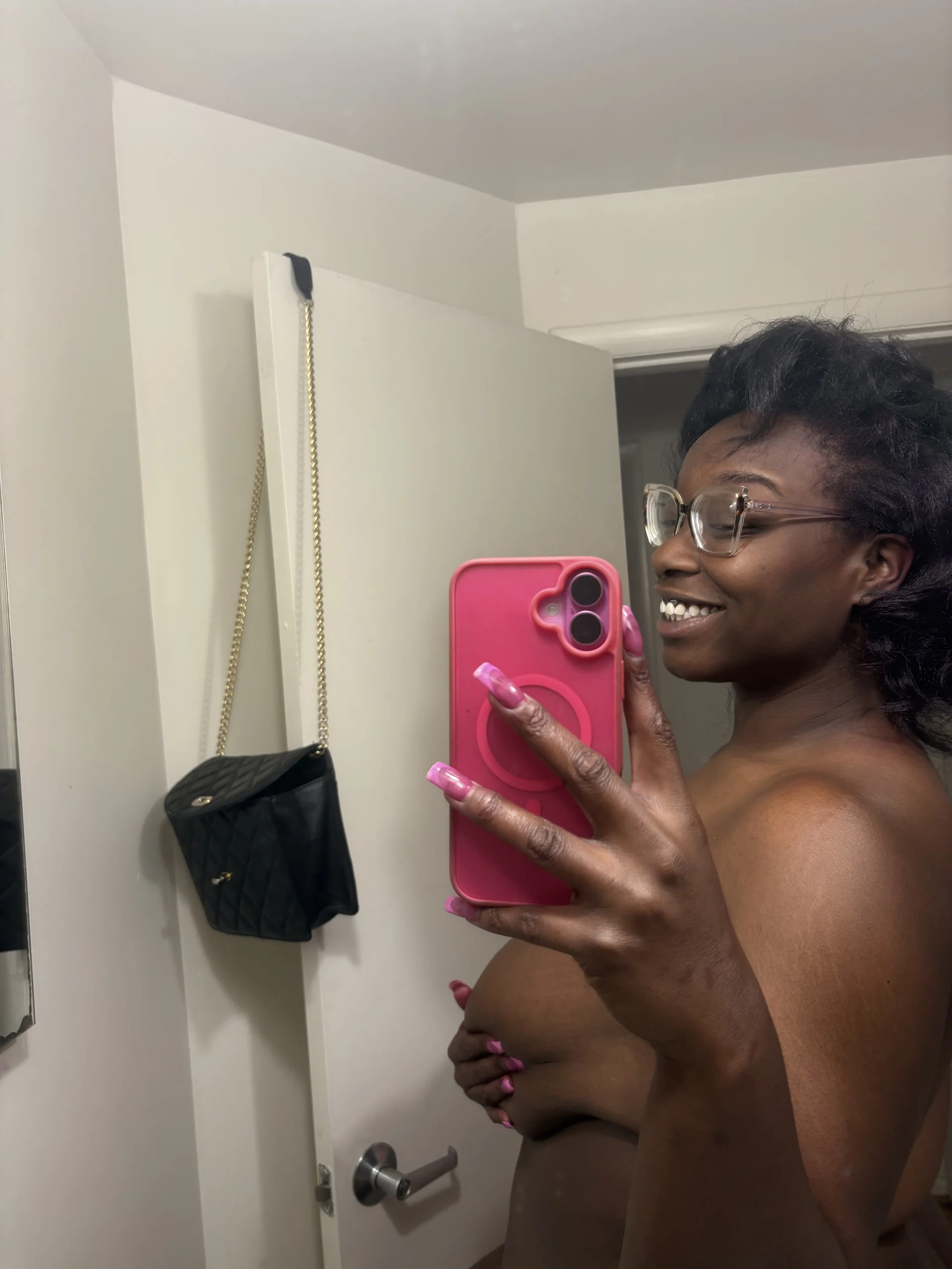 XXX Porn Photo of Nude keepasecree 3