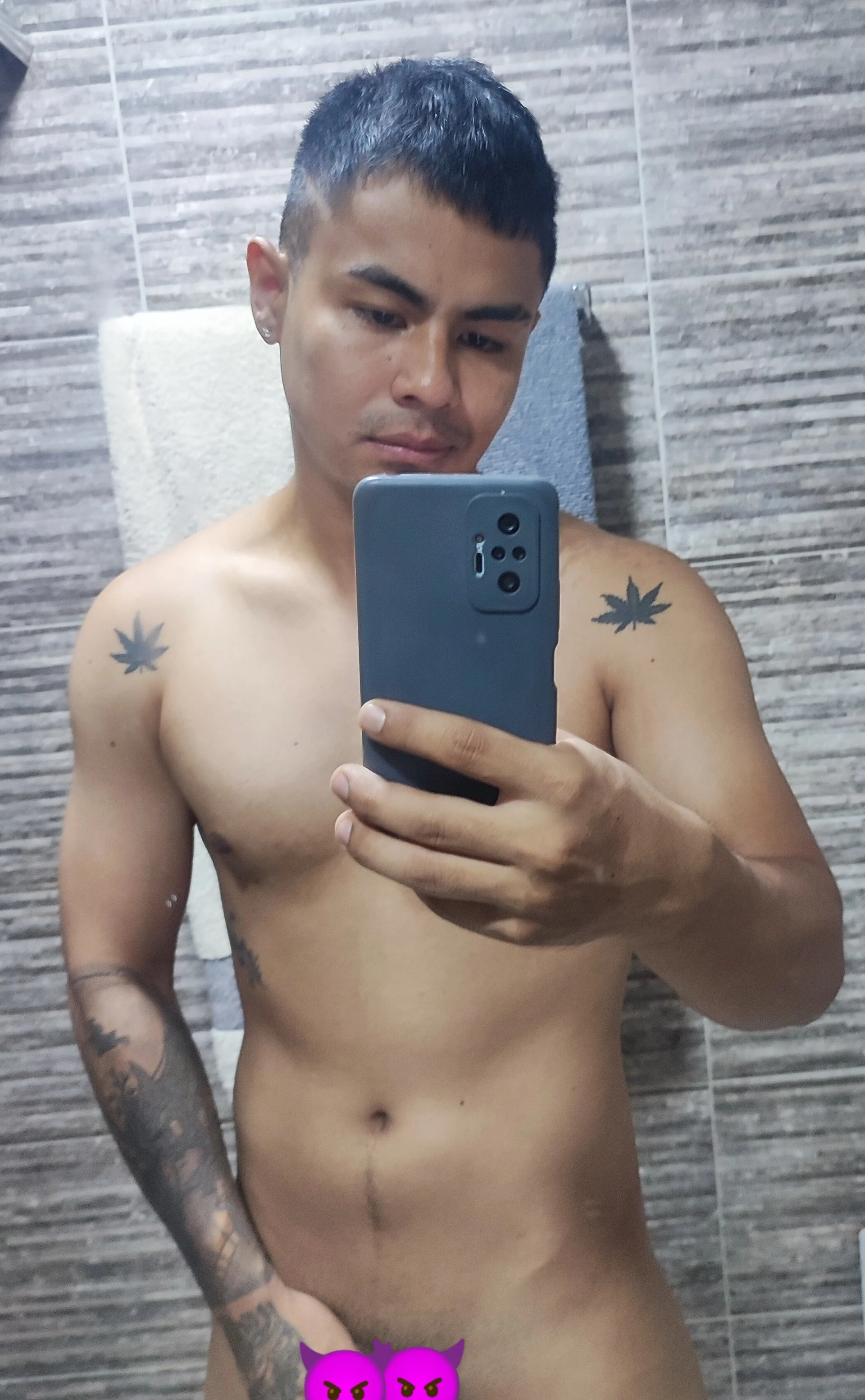 XXX Porn Photo of Nude lonelydick2002 13