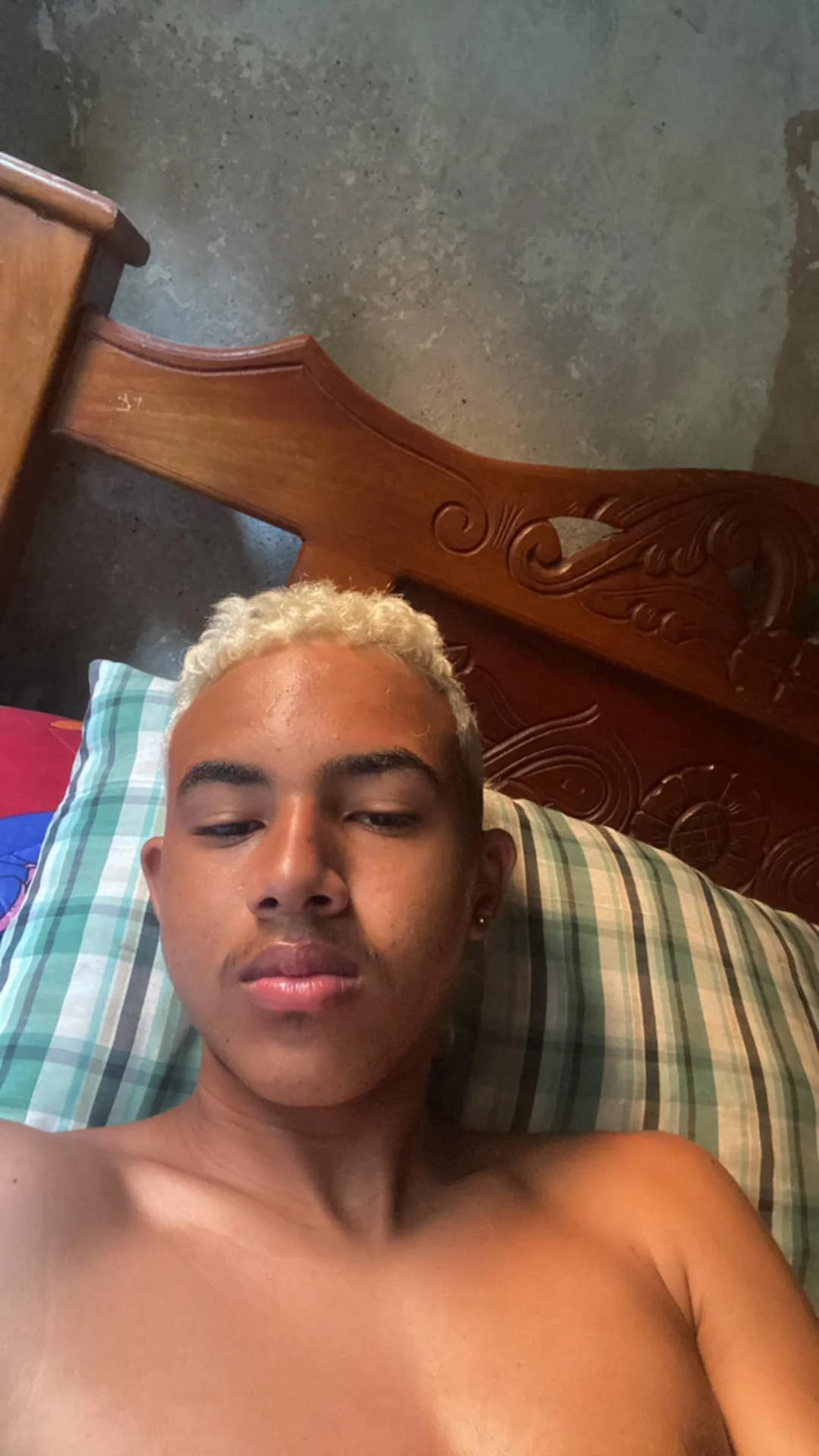 XXX Porn Photo of Nude santiagovergon25c 5