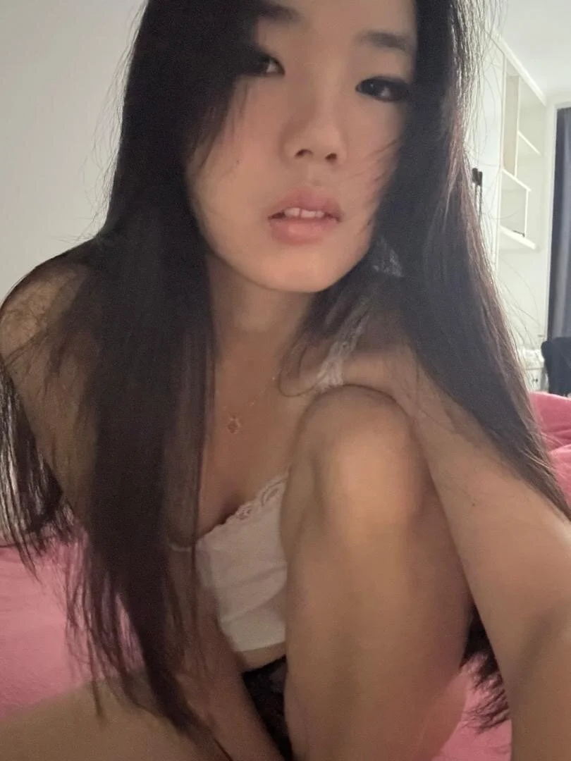XXX Porn Photo of Nude TinyBabe 2
